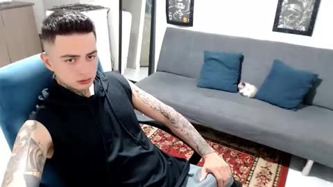 Snapshot of santi_ss chatting on 26, 11, 2025 santi_ss online show from 26, 11, 2025