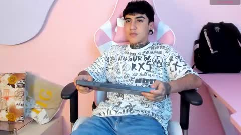 SantiAbader online show from 26, 10, 2025