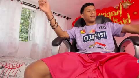 Thiago online show from 8, 11, 2025