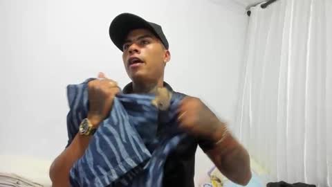 Santiago online show from 1, 11, 2025