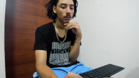 Santiago    online show from 5, 12, 2024