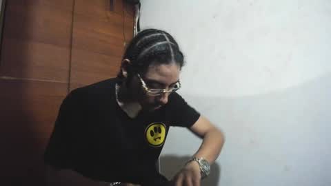 Santiago    online show from 27, 12, 2024