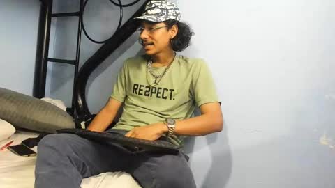 Santiago    online show from 28, 1, 2025