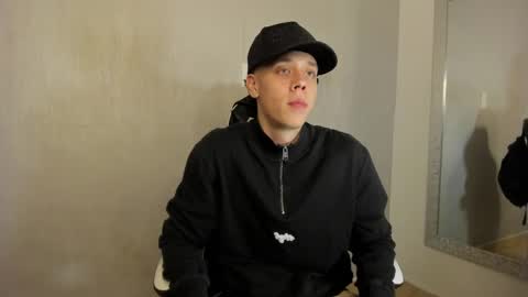 Julius Novachrono  online show from 25, 9, 2025