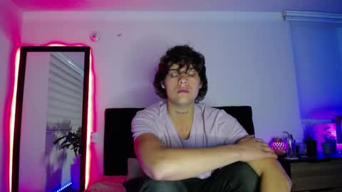 Snapshot of santii_rose chatting on 12, 12, 2024 Santii online show from 12, 12, 2024