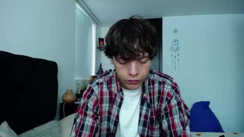 Snapshot of santii_rose chatting on 20, 12, 2024 Santii online show from 20, 12, 2024