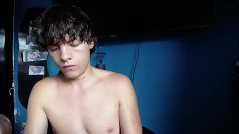 Snapshot of santii_rose chatting on 15, 1, 2025 Santii online show from 15, 1, 2025