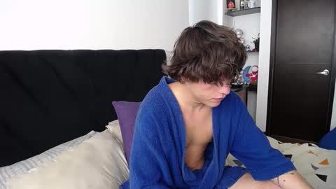 Snapshot of santii_rose chatting on 18, 2, 2025 Santii online show from 18, 2, 2025