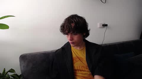 Snapshot of santii_rose chatting on 7, 3, 2025 Santii online show from 7, 3, 2025