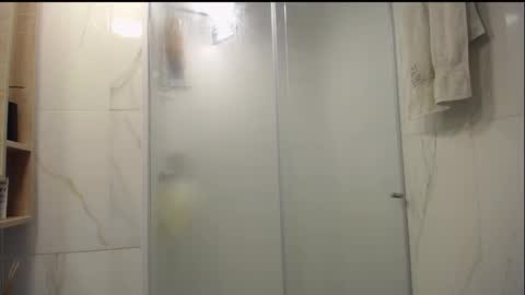 Snapshot of santii_rose chatting on 23, 10, 2025 Santii online show from 23, 10, 2025