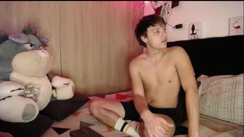 Snapshot of santii_rose chatting on 16, 11, 2025 Santii online show from 16, 11, 2025