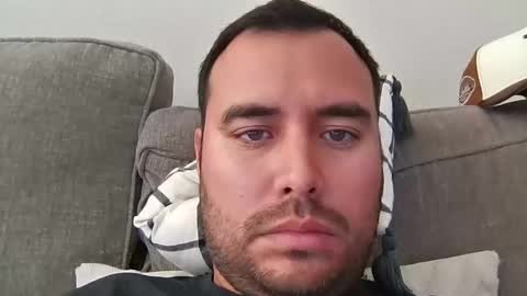 Snapshot of santimarley12 chatting on 23, 11, 2025 Thiago.... online show from 23, 11, 2025