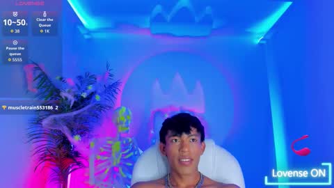 Santii online show from 30, 10, 2025