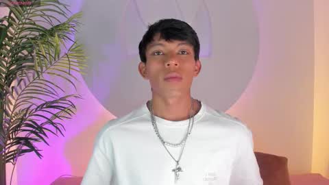 Santii online show from 17, 11, 2025