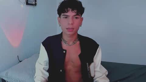 Snapshot of santy_0908 chatting on 26, 10, 2025 santy online show from 26, 10, 2025