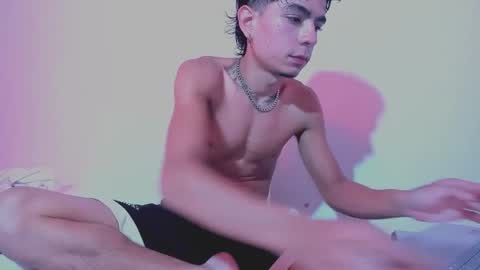 santy online show from 7, 2, 2026