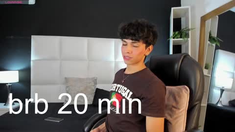 Santiago Carrington online show from 16, 12, 2024