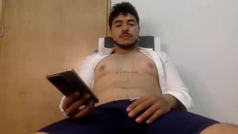 Snapshot of santy_sexymen chatting on 7, 10, 2025 santy_sexymen online show from 7, 10, 2025