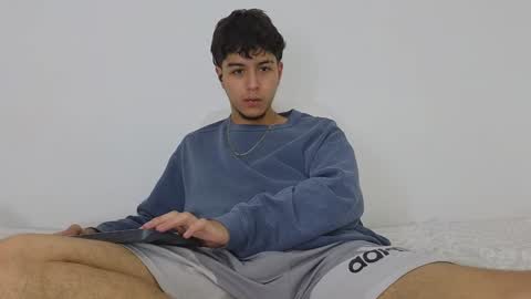 Snapshot of santybig18 chatting on 16, 1, 2025 santybig18 online show from 16, 1, 2025