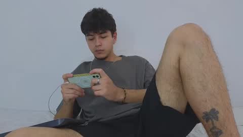 Snapshot of santybig18 chatting on 23, 2, 2025 santybig18 online show from 23, 2, 2025