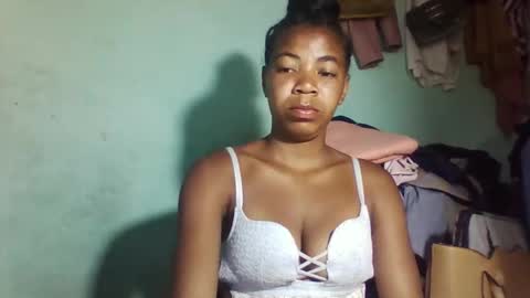 sanyah0123 online show from 15, 11, 2025