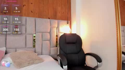 Saori  online show from 11, 10, 2025