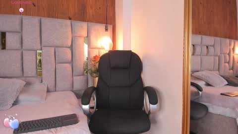 Saori  online show from 17, 10, 2025