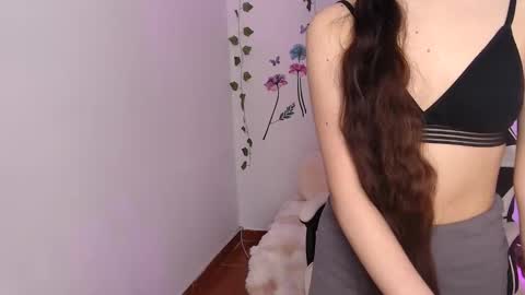 sara__777 online show from 1, 11, 2025