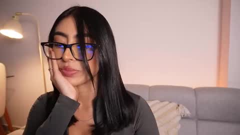 Sara  online show from 3, 2, 2026