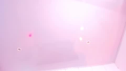 SARA ARIAS  online show from 12, 12, 2024