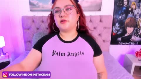 SARA ARIAS  online show from 20, 2, 2025