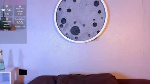 sara_connde online show from 2, 12, 2025