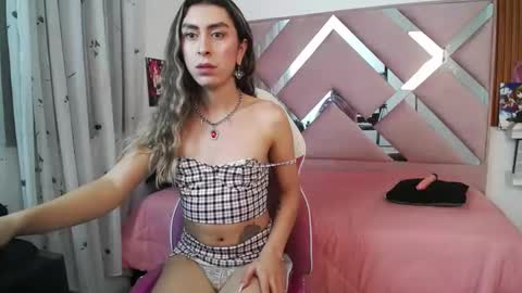Sara Davina online show from 10, 1, 2025