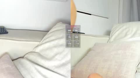 Snapshot of sara_evans01 chatting on 17, 11, 2025 sara online show from 17, 11, 2025