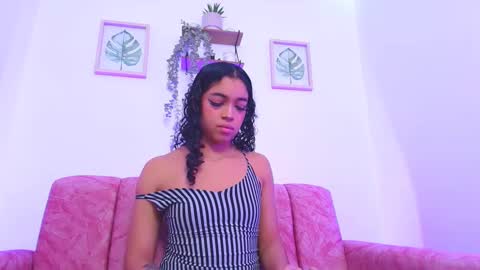 Sara Jhonson  online show from 21, 12, 2024