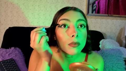 sara_landry11_aws online show from 8, 10, 2025