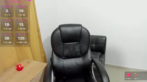 sara_len online show from 11, 12, 2024