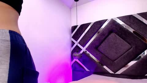 Snapshot of sara_lopee1 chatting on 2, 10, 2025 sara_lopee1 online show from 2, 10, 2025