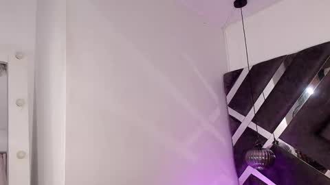 Snapshot of sara_lopee1 chatting on 20, 10, 2025 sara_lopee1 online show from 20, 10, 2025