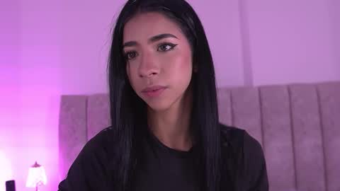 Snapshot of sara_lopee1 chatting on 21, 11, 2025 sara_lopee1 online show from 21, 11, 2025