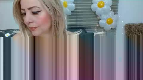 katiasupreme online show from 6, 1, 2025