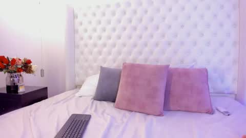 Sara online show from 4, 10, 2025
