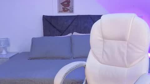 sara  online show from 2, 2, 2026