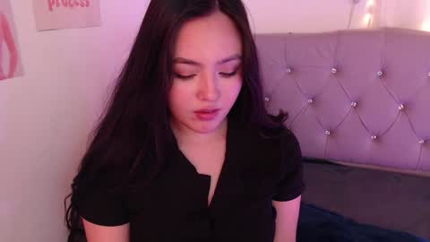          online show from 4, 12, 2024