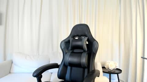 Sara Desire online show from 13, 3, 2026