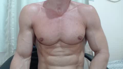 saradorj92 online show from 15, 11, 2025