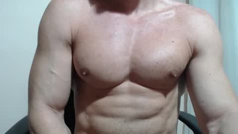 saradorj92 online show from 19, 3, 2026