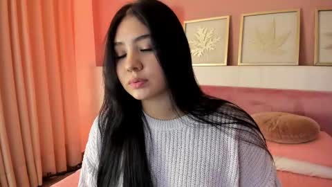 sarah__hills online show from 4, 10, 2025