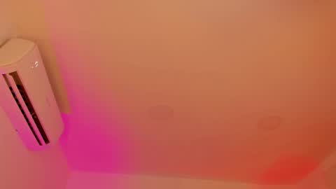 Sarah Bonneth online show from 22, 2, 2026