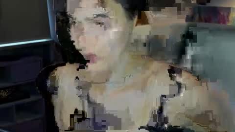 Snapshot of sarah_desire01 chatting on 12, 10, 2025 Sarah online show from 12, 10, 2025